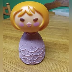Vintage Avon "SMALL WORLD" Bubble Bath Doll Blonde 5oz bottle- EMPTY!